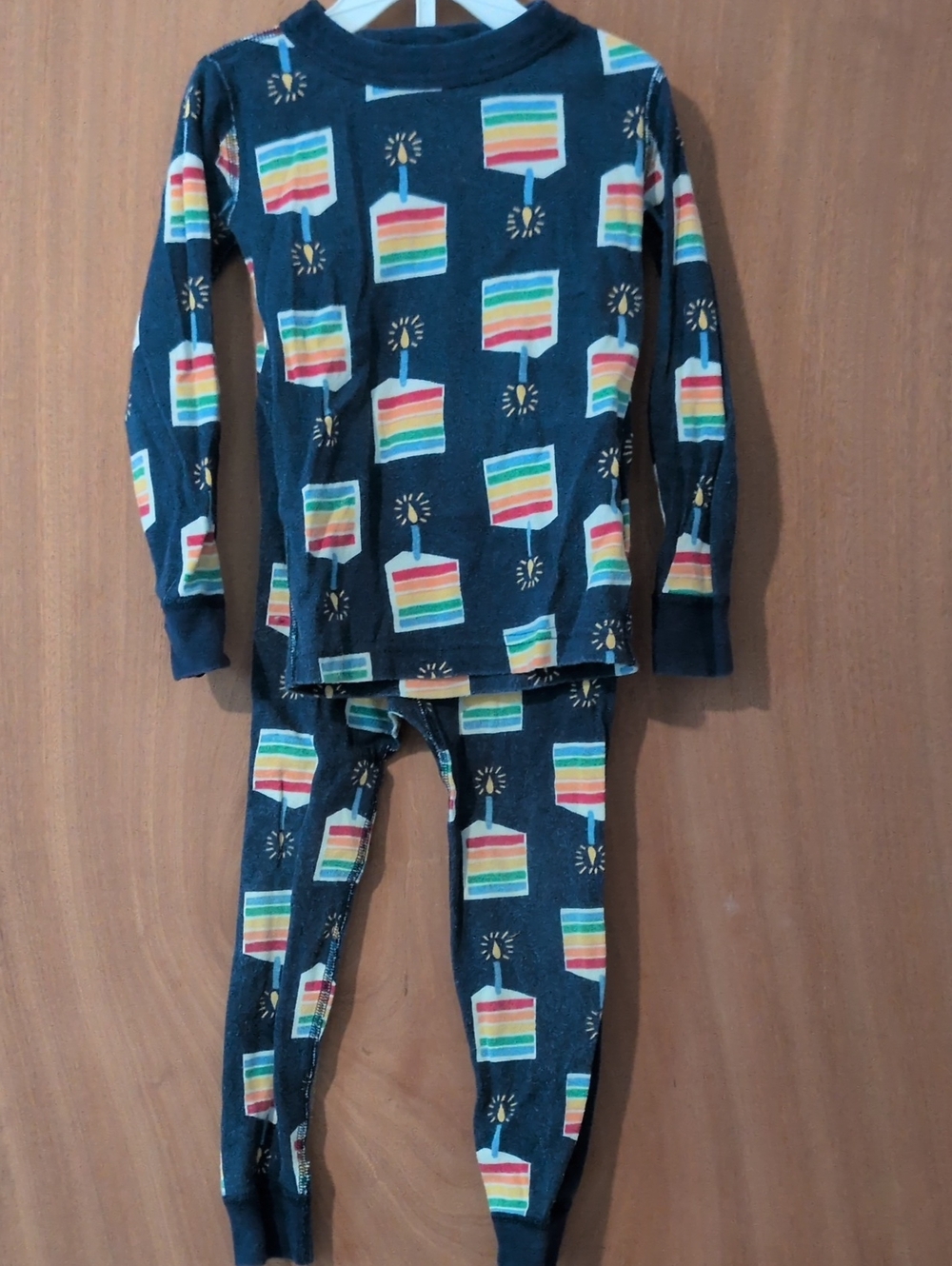 Hanna Andersson 4T Cake Pajama Set